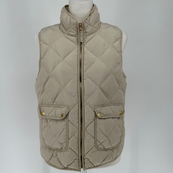 Woolrich Jackets & Blazers - Woolrich Quilted Vest Beige Puffer Stand‎ Collar Zip Front Pockets Women M